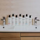 Helia-D Skin Selection Velvet Touch Regeneráló testápoló igénybe vett bőrre 400 ml